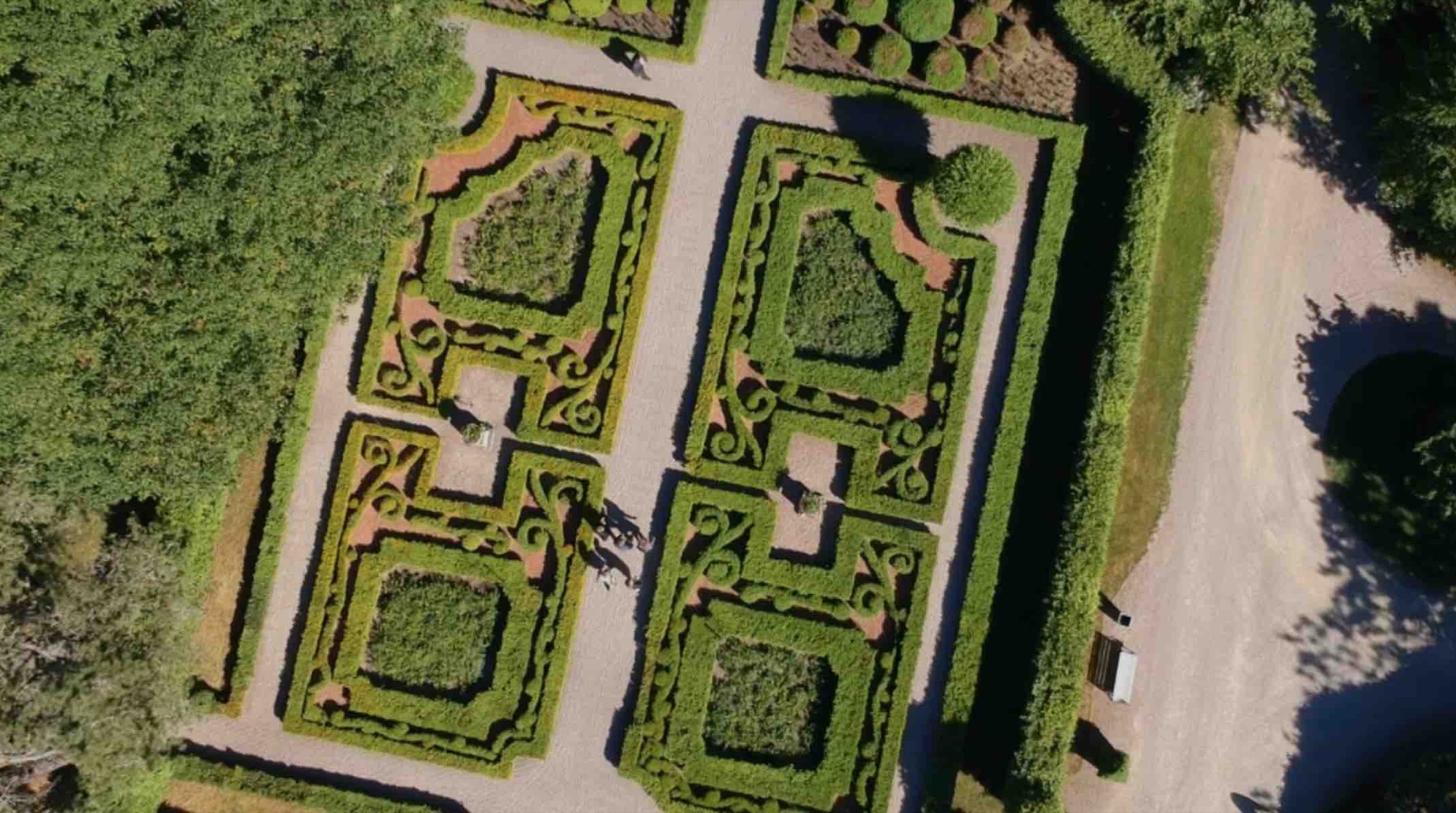 Brudpar under sitt bröllop